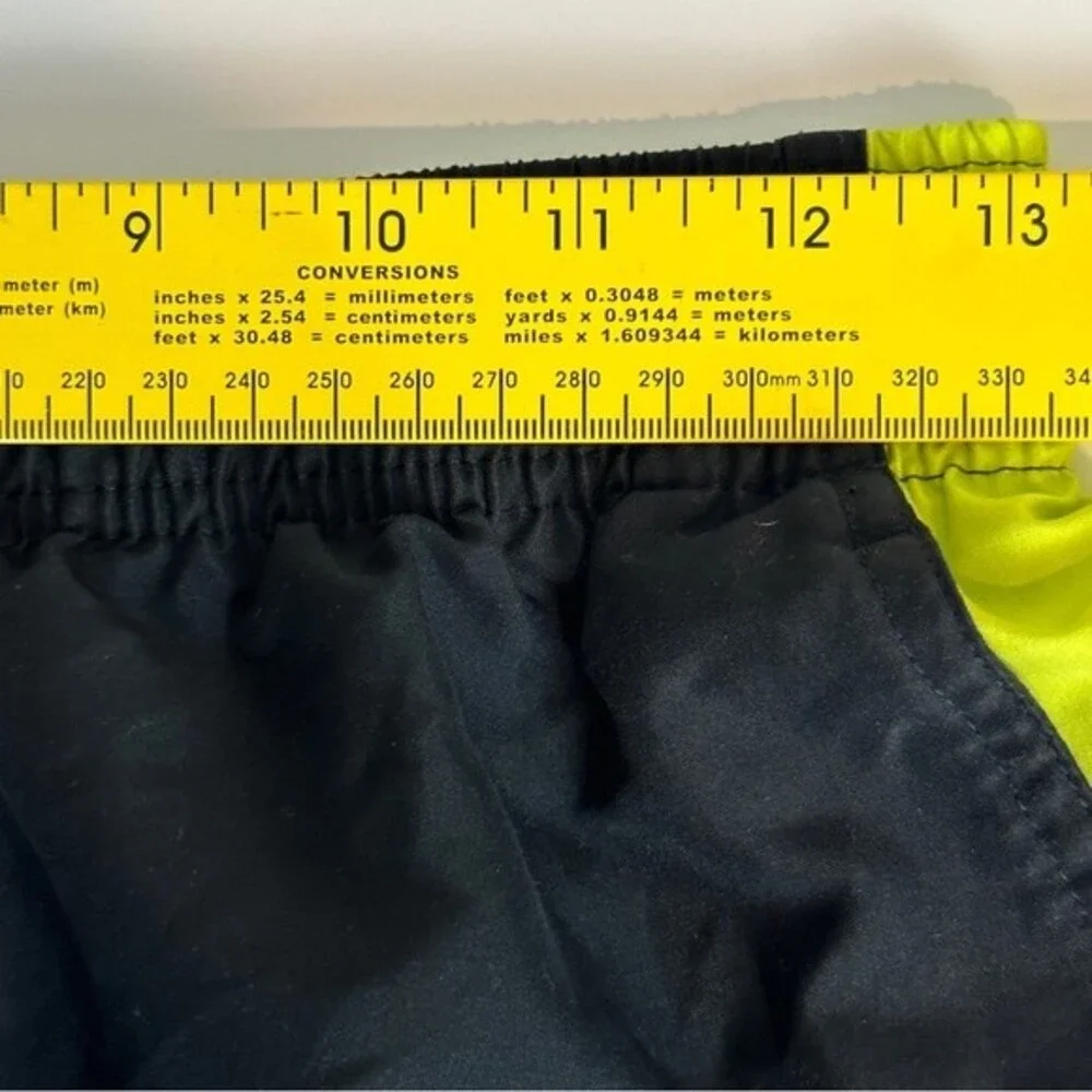 Nike Black & Yellow 7